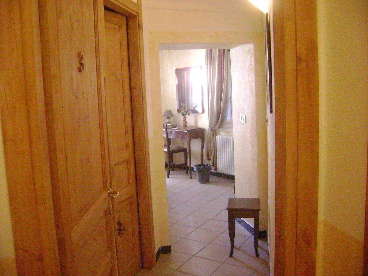 La Finestrella Di Montalto Locanda Badalucco Exteriör bild