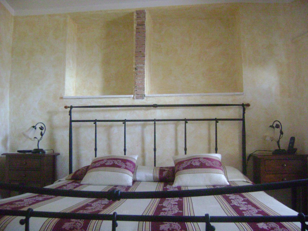La Finestrella Di Montalto Locanda Badalucco Exteriör bild